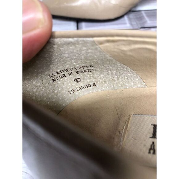 VTG Enzo Angiolini Nude Beige Leather Slip On Dress Heels Women Sz 7M US/37.5EU - Picture 9 of 16